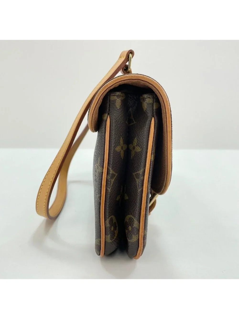 Louis Vuitton Shoulder Bag Marelle
